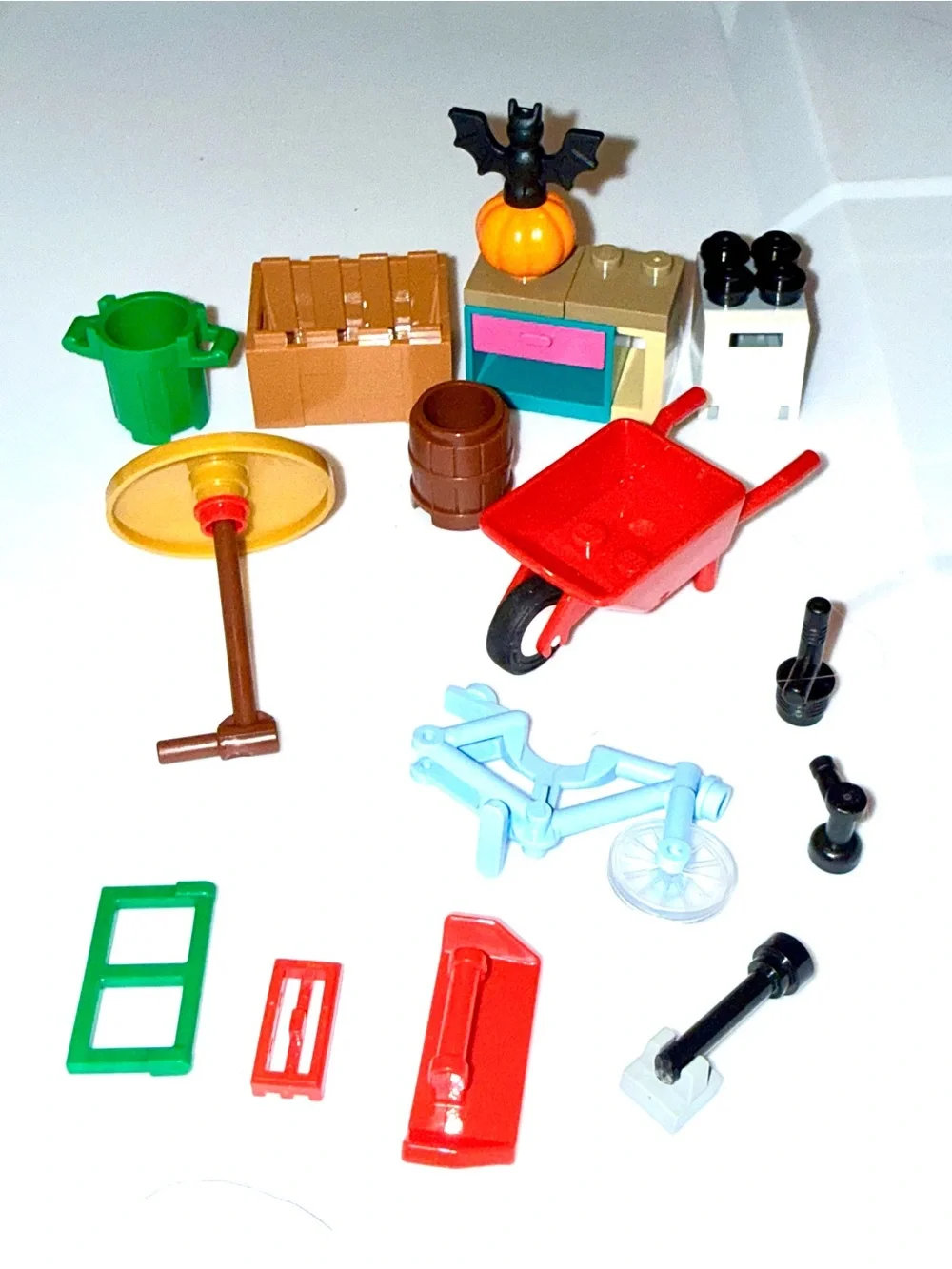 LEGO accessories pieces parts cabinets elements lot
